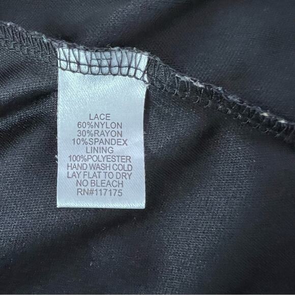 Haani Black and Tan Floral Lace Fit Flare Dress Size Medium - Picture 11 of 13